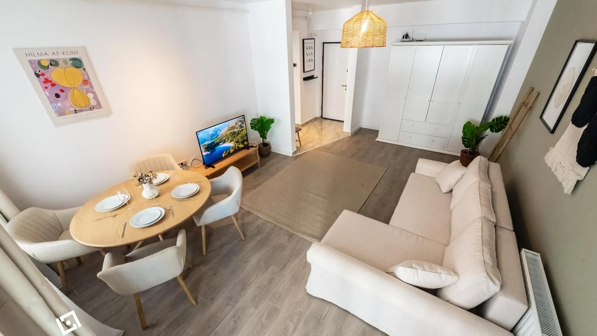 Central Spacious Apartment 513 Bucharest