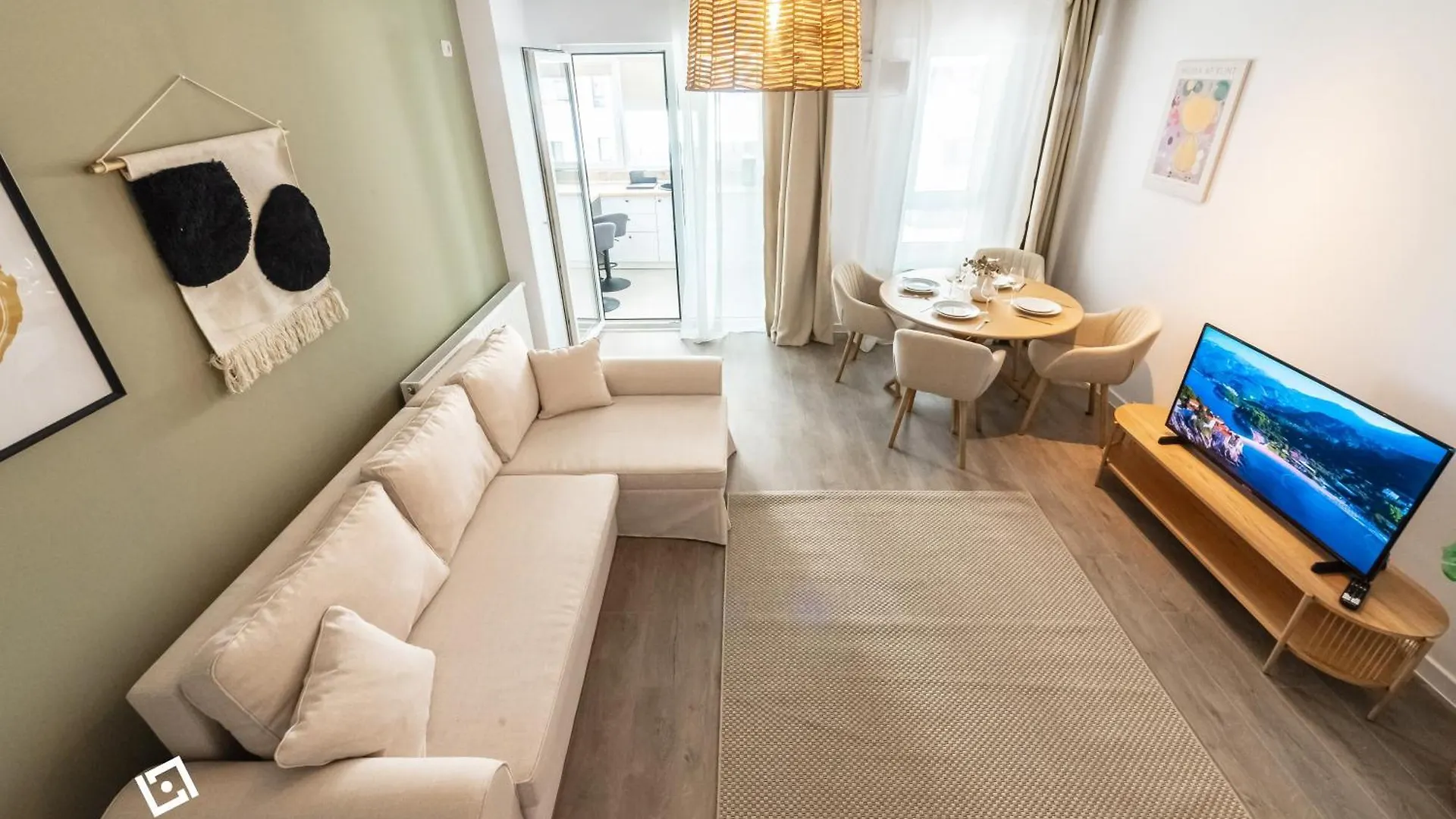 Central Spacious Apartment 513 Bucharest