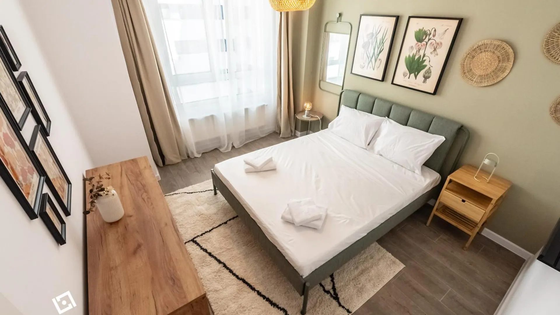 Central Spacious Apartment 513 Bucharest